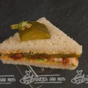 Mini sandwich gerookte forel